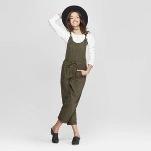 Universal Thread Sleeveless Belted Overalls Green
